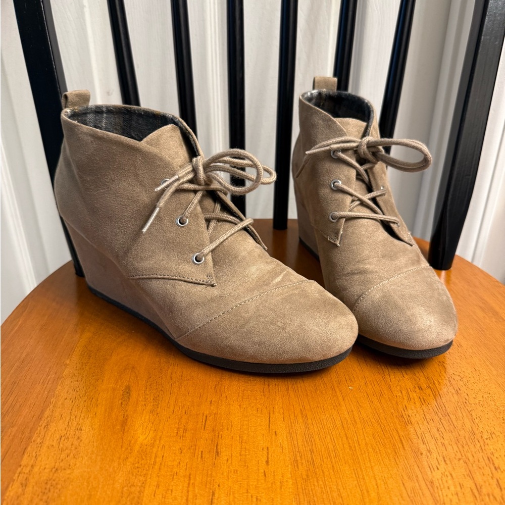 Simply Styled Women's Taupe Wedge Booties